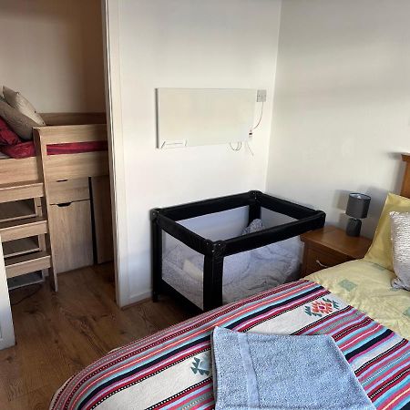 Central Lisburn Duplex Apartment Siren Stays Buitenkant foto