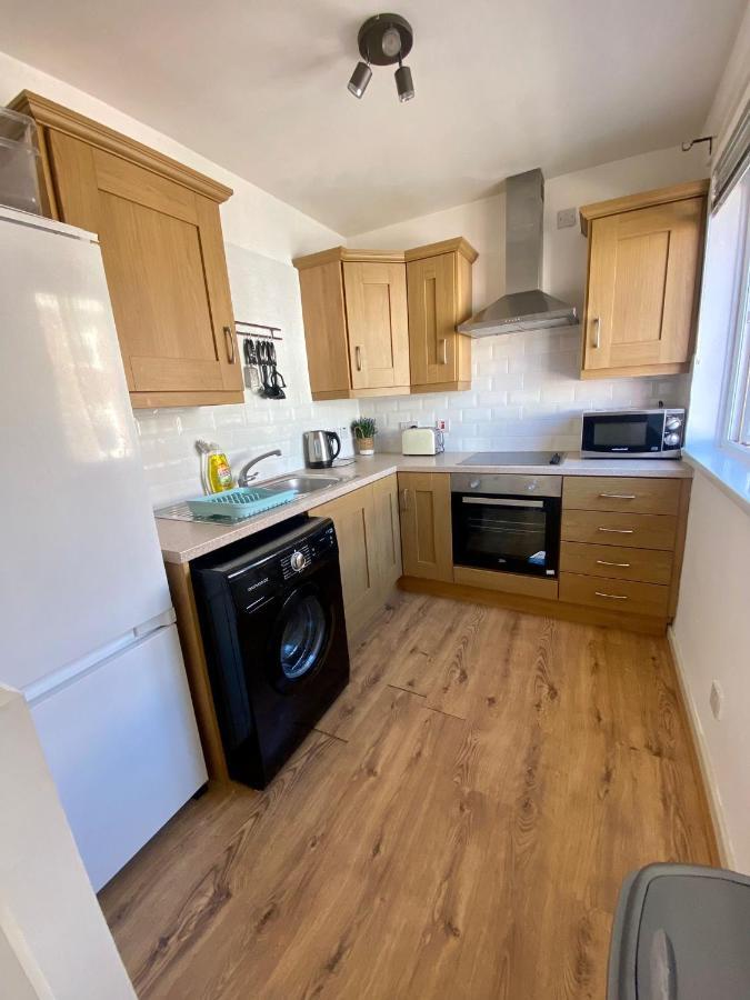 Central Lisburn Duplex Apartment Siren Stays Buitenkant foto