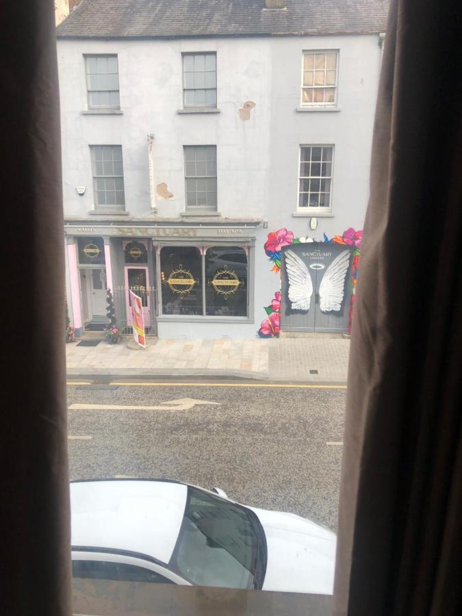 Central Lisburn Duplex Apartment Siren Stays Buitenkant foto